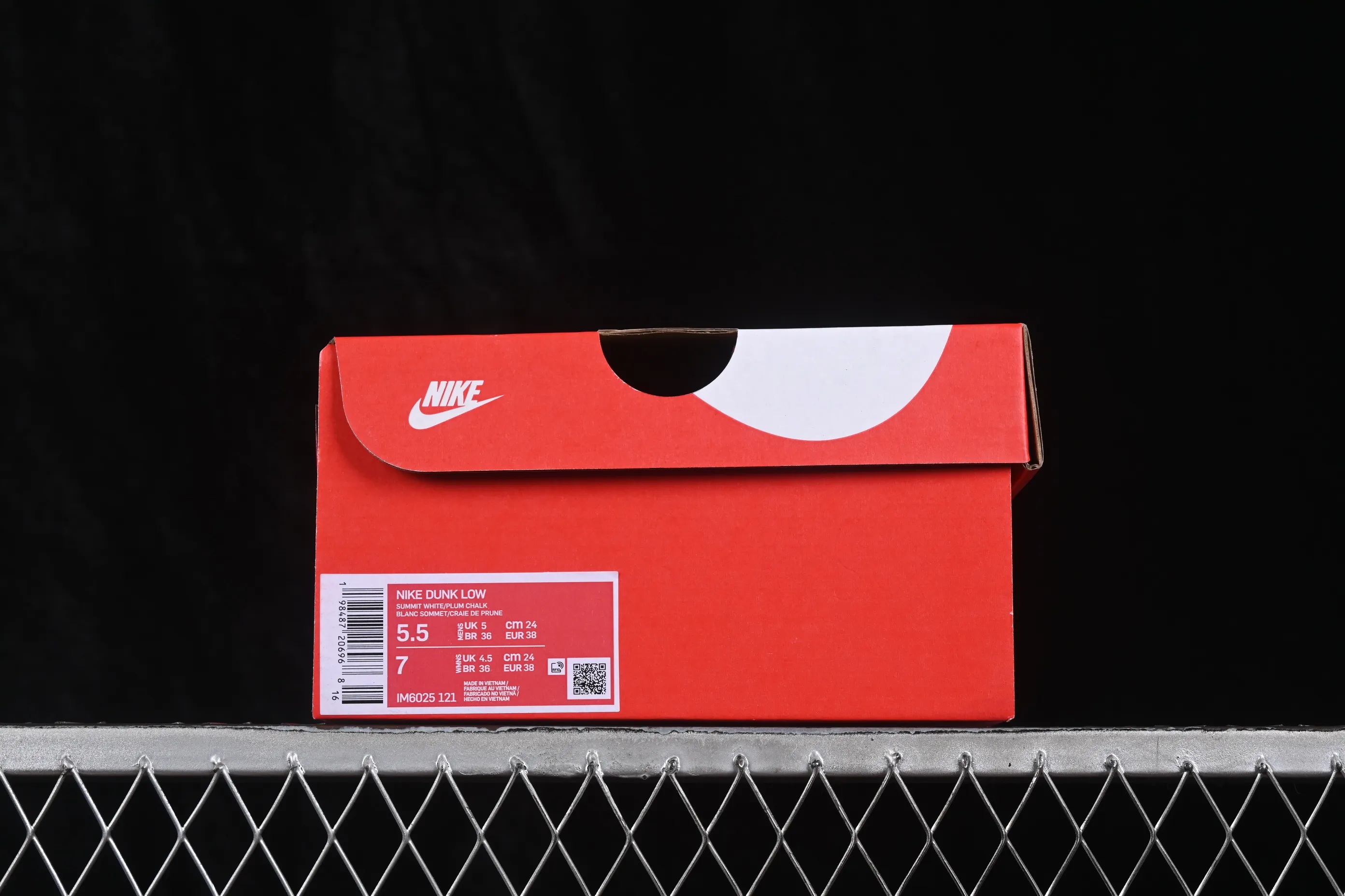 All categories Nk SB Dunk series Nk SB Dunk Low low-top sneakers Nike SB Dunk Low low-top casual sneakers IM6025-121